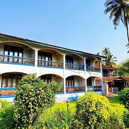 Carina Beach Resort Benaulim Extérieur photo