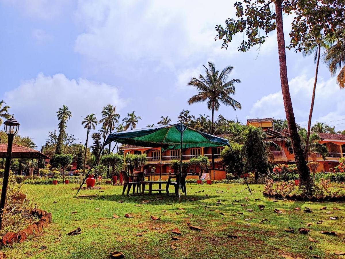 Carina Beach Resort Benaulim Extérieur photo