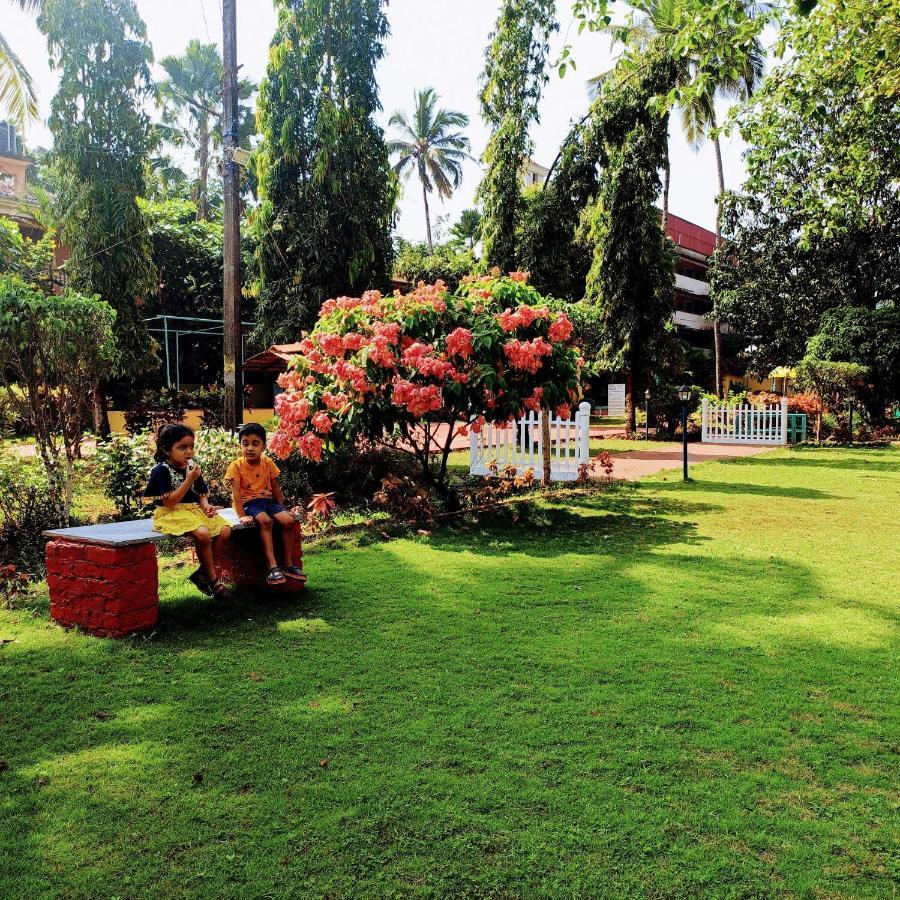 Carina Beach Resort Benaulim Extérieur photo