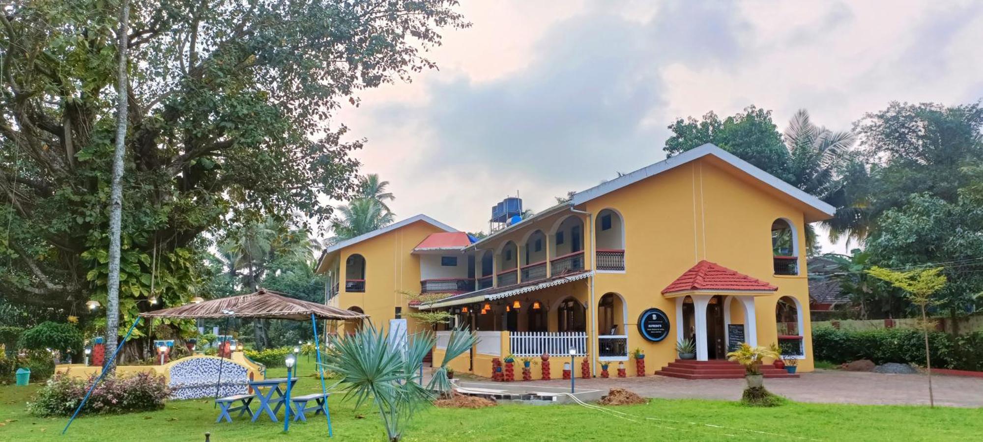 Carina Beach Resort Benaulim Extérieur photo