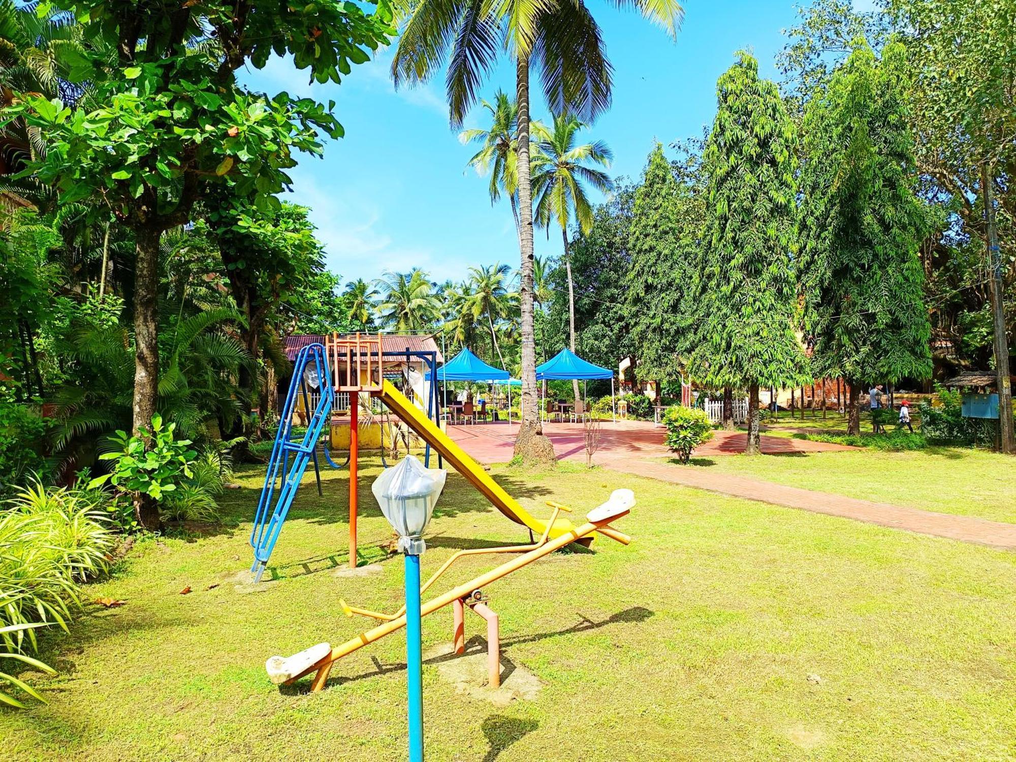 Carina Beach Resort Benaulim Extérieur photo