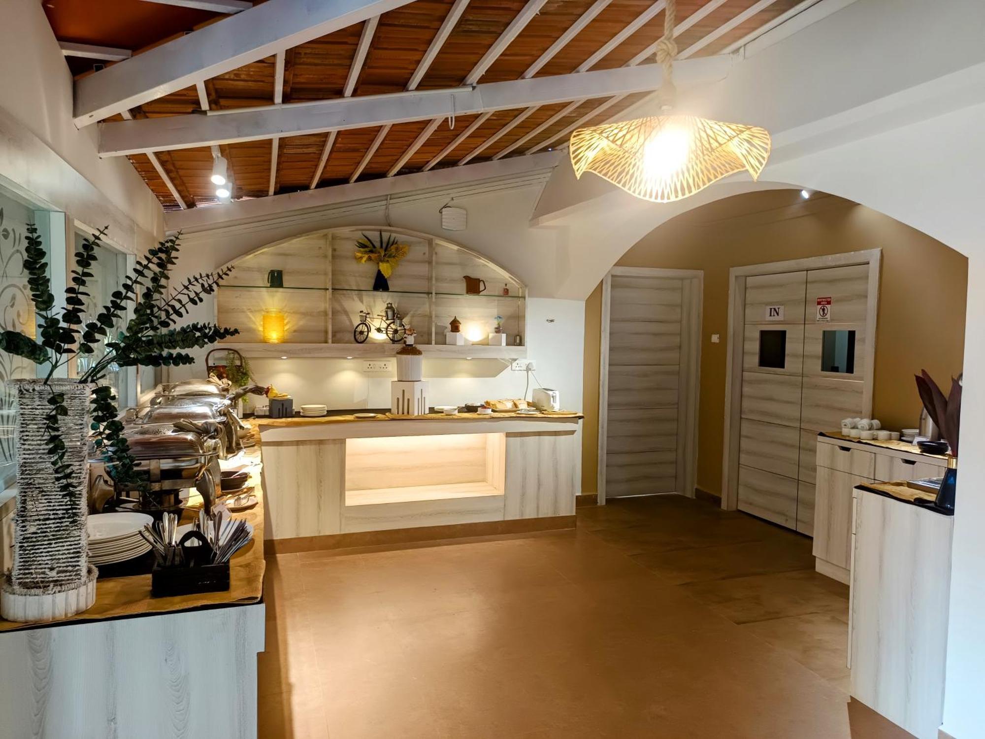 Carina Beach Resort Benaulim Extérieur photo